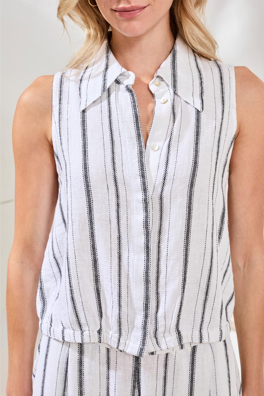 Tribal Soft Linen Button‑Front Elastic Hem Collared Top White/Black